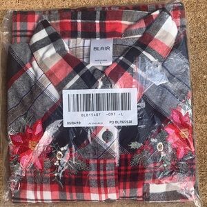NWT Blair Poinsettia Women's
Colorful Embroidered Plaid Flannel
Shirt Shacket
